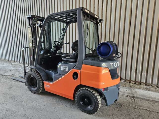 ГАЗ 3110 Волга, об'ємом двигуна 2.45 л та пробігом 0 тис. км за 38806 $, фото 4 на Automoto.ua