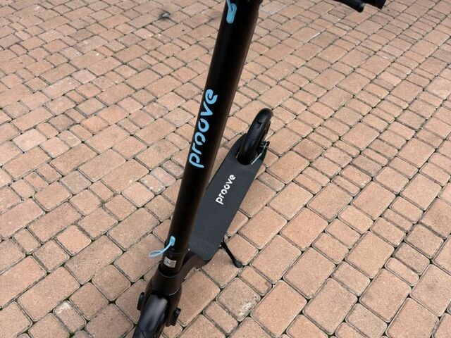 ГАЗ 3110 Волга, объемом двигателя 2.45 л и пробегом 0 тыс. км за 359 $, фото 9 на Automoto.ua