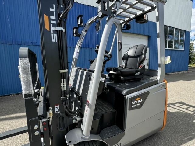 ГАЗ 3110 Волга, объемом двигателя 2.45 л и пробегом 0 тыс. км за 29751 $, фото 19 на Automoto.ua