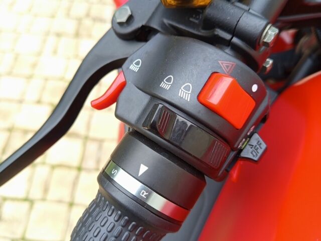 ГАЗ 3110 Волга, объемом двигателя 2.45 л и пробегом 0 тыс. км за 2728 $, фото 9 на Automoto.ua