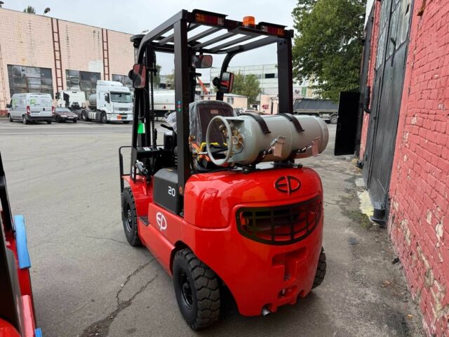 ГАЗ 3110 Волга, объемом двигателя 2.45 л и пробегом 0 тыс. км за 21900 $, фото 3 на Automoto.ua