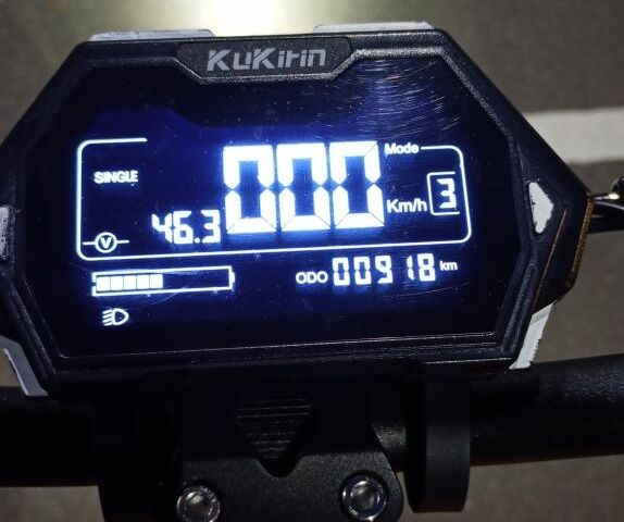 ГАЗ 3110 Волга, об'ємом двигуна 2.45 л та пробігом 0 тис. км за 454 $, фото 3 на Automoto.ua