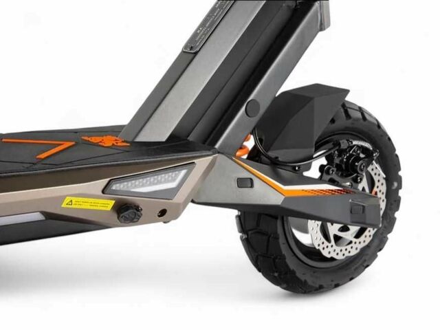 ГАЗ 3110 Волга, объемом двигателя 2.45 л и пробегом 0 тыс. км за 614 $, фото 7 на Automoto.ua