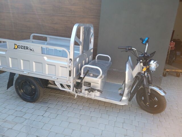 ГАЗ 3110 Волга, объемом двигателя 2.45 л и пробегом 0 тыс. км за 1750 $, фото 9 на Automoto.ua