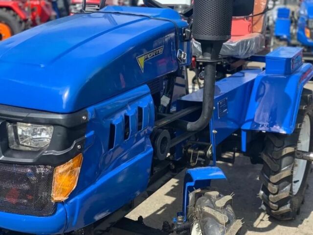 ГАЗ 3110 Волга, объемом двигателя 2.45 л и пробегом 0 тыс. км за 2450 $, фото 2 на Automoto.ua