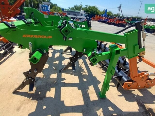 ГАЗ 3110 Волга, об'ємом двигуна 2.45 л та пробігом 0 тис. км за 10405 $, фото 4 на Automoto.ua