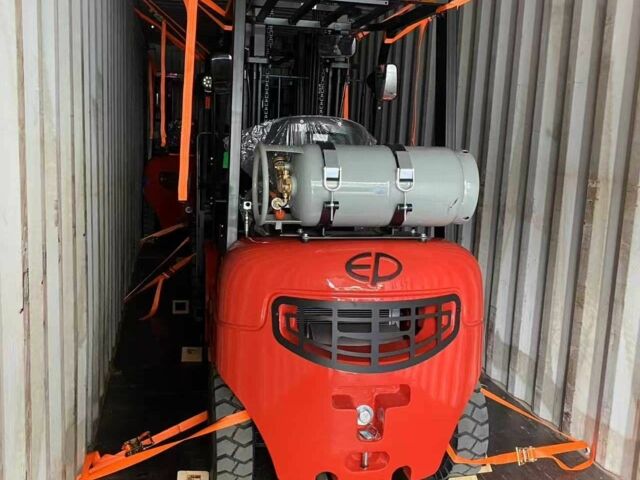 ГАЗ 3110 Волга, объемом двигателя 2.45 л и пробегом 0 тыс. км за 21900 $, фото 1 на Automoto.ua