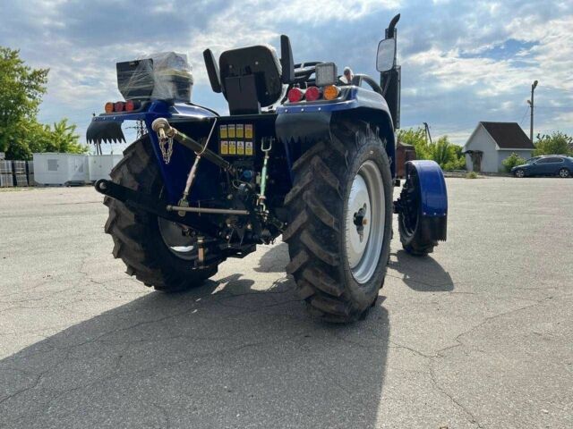 ГАЗ 3110 Волга, об'ємом двигуна 2.45 л та пробігом 0 тис. км за 6500 $, фото 2 на Automoto.ua