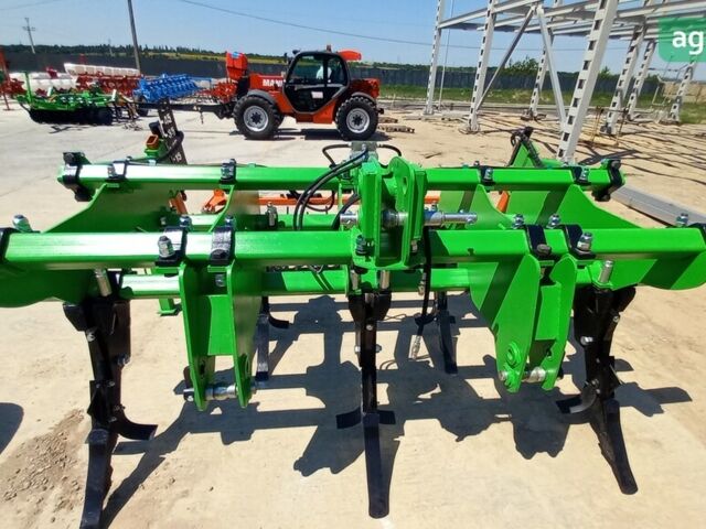 ГАЗ 3110 Волга, об'ємом двигуна 2.45 л та пробігом 0 тис. км за 10405 $, фото 10 на Automoto.ua