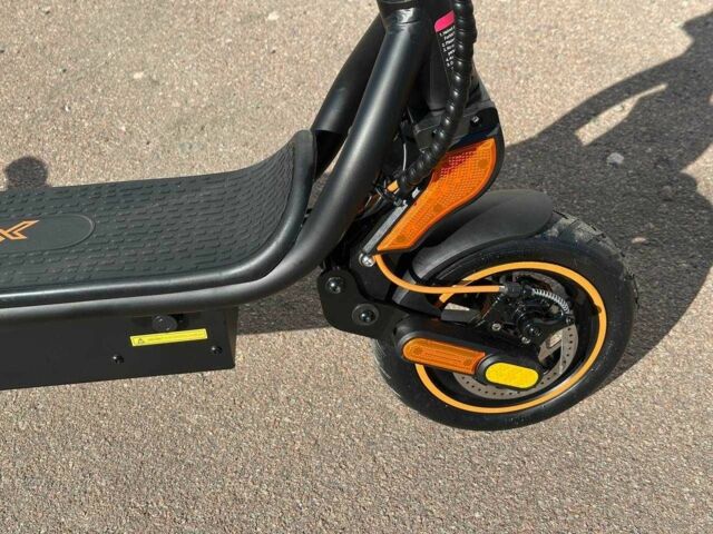 ГАЗ 3110 Волга, об'ємом двигуна 2.45 л та пробігом 0 тис. км за 310 $, фото 7 на Automoto.ua