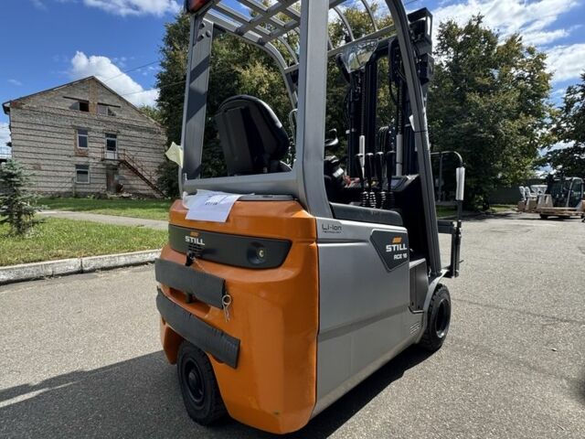 ГАЗ 3110 Волга, объемом двигателя 2.45 л и пробегом 0 тыс. км за 29751 $, фото 16 на Automoto.ua