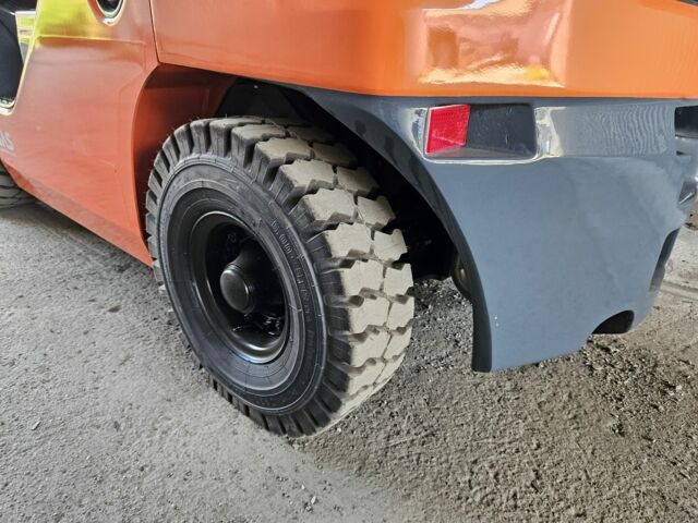 ГАЗ 3110 Волга, об'ємом двигуна 2.45 л та пробігом 0 тис. км за 38806 $, фото 9 на Automoto.ua