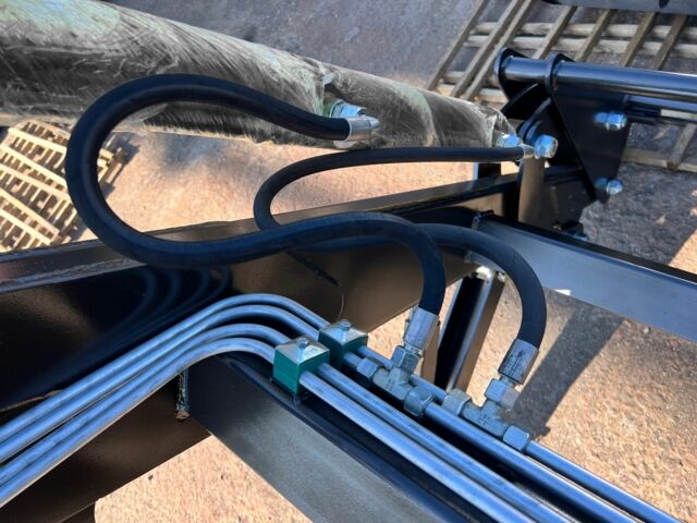 ГАЗ 3110 Волга, объемом двигателя 2.45 л и пробегом 0 тыс. км за 3570 $, фото 12 на Automoto.ua