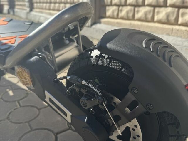 ГАЗ 3110 Волга, объемом двигателя 2.45 л и пробегом 0 тыс. км за 597 $, фото 3 на Automoto.ua