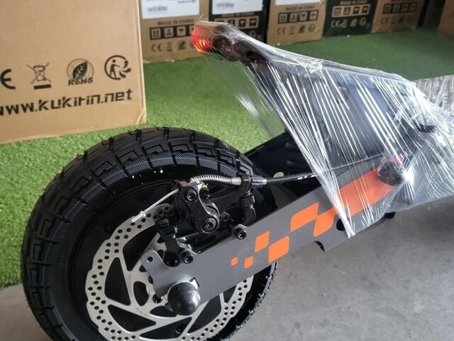 ГАЗ 3110 Волга, объемом двигателя 2.45 л и пробегом 0 тыс. км за 556 $, фото 9 на Automoto.ua