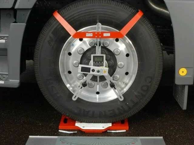 ГАЗ 3110 Волга, об'ємом двигуна 2.45 л та пробігом 0 тис. км за 10036 $, фото 1 на Automoto.ua