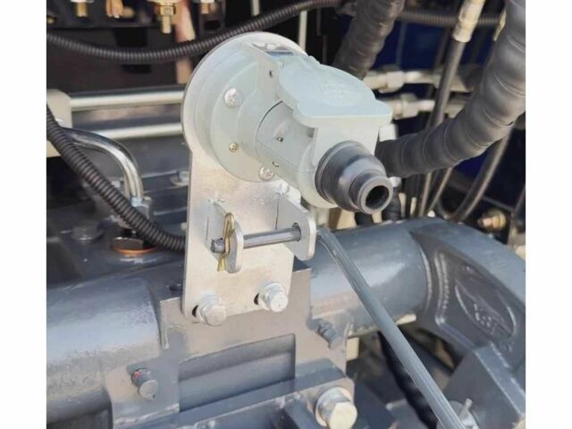 ГАЗ 3110 Волга, об'ємом двигуна 2.45 л та пробігом 0 тис. км за 10800 $, фото 4 на Automoto.ua