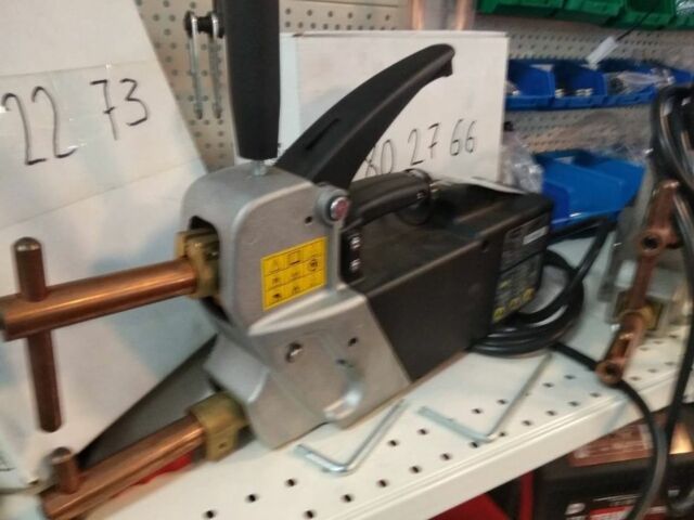 ГАЗ 3110 Волга, объемом двигателя 2.45 л и пробегом 0 тыс. км за 1138 $, фото 2 на Automoto.ua