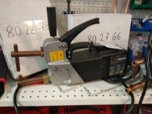 ГАЗ 3110 Волга, объемом двигателя 2.45 л и пробегом 0 тыс. км за 1138 $, фото 3 на Automoto.ua