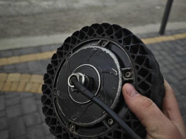 ГАЗ 3110 Волга, об'ємом двигуна 2.45 л та пробігом 0 тис. км за 36 $, фото 6 на Automoto.ua