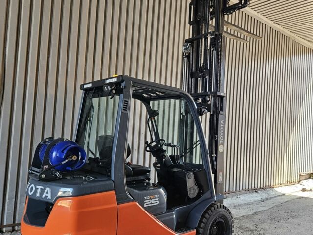 ГАЗ 3110 Волга, об'ємом двигуна 2.45 л та пробігом 0 тис. км за 38806 $, фото 20 на Automoto.ua