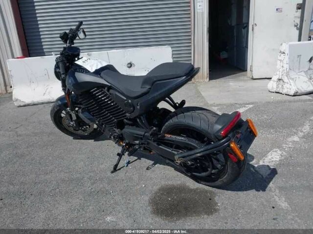 ГАЗ 3110 Волга, объемом двигателя 2.45 л и пробегом 0 тыс. км за 3500 $, фото 2 на Automoto.ua