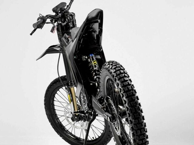 ГАЗ 3110 Волга, объемом двигателя 2.45 л и пробегом 0 тыс. км за 5600 $, фото 2 на Automoto.ua