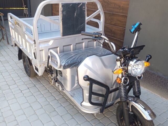 ГАЗ 3110 Волга, объемом двигателя 2.45 л и пробегом 0 тыс. км за 1750 $, фото 12 на Automoto.ua