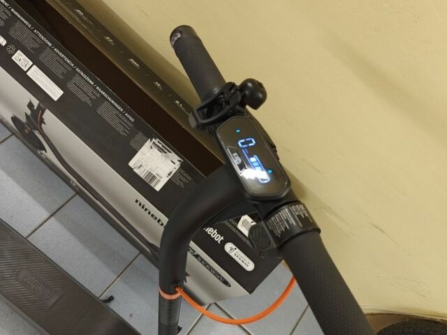 ГАЗ 3110 Волга, объемом двигателя 2.45 л и пробегом 0 тыс. км за 335 $, фото 5 на Automoto.ua