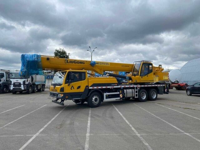 ГАЗ 3110 Волга, объемом двигателя 2.45 л и пробегом 0 тыс. км за 163500 $, фото 1 на Automoto.ua