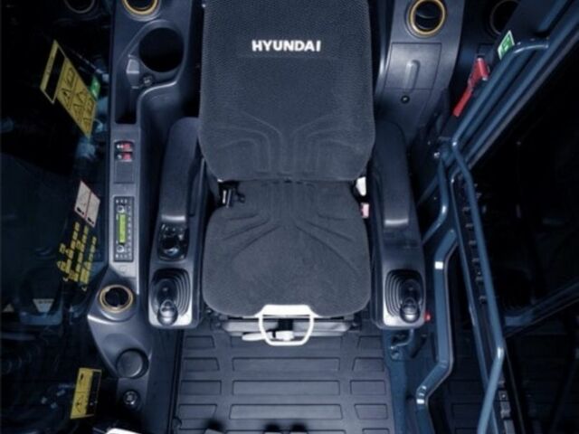 ГАЗ 3110 Волга, объемом двигателя 2.45 л и пробегом 0 тыс. км за 121858 $, фото 3 на Automoto.ua