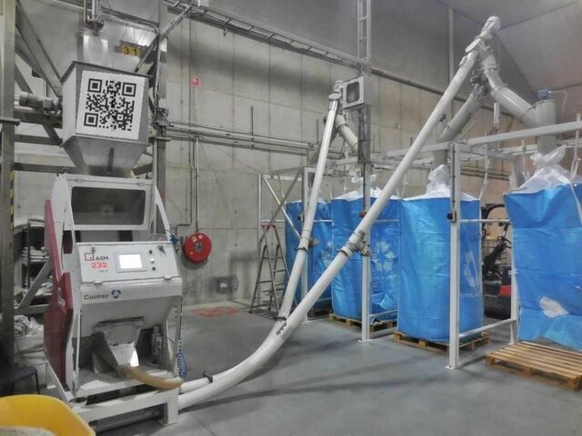 ГАЗ 3110 Волга, объемом двигателя 2.45 л и пробегом 0 тыс. км за 120 $, фото 4 на Automoto.ua