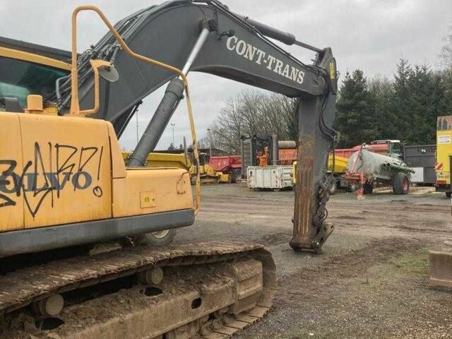 ГАЗ 3110 Волга 2008 у Кам'янське (Дніпродзержинськ) на Automoto.ua ГАЗ 3110 Волга, об'ємом двигуна 2.45 л та пробігом 0 тис. км за 43230 $, фото 16 на Automoto.ua