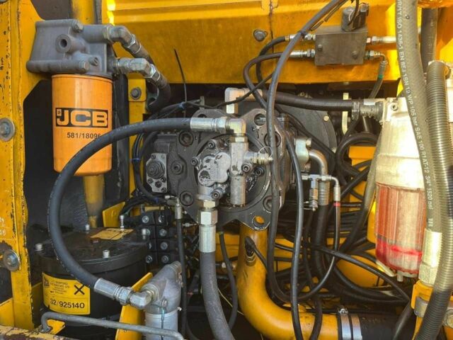 ГАЗ 3110 Волга 2008 у Кам'янське (Дніпродзержинськ) на Automoto.ua ГАЗ 3110 Волга, об'ємом двигуна 2.45 л та пробігом 0 тис. км за 43230 $, фото 7 на Automoto.ua