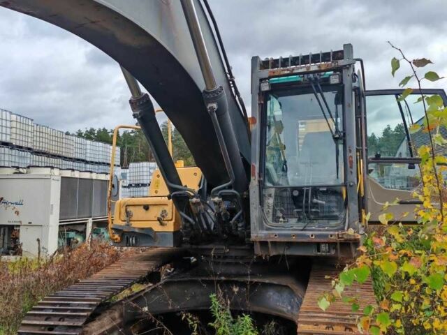 ГАЗ 3110 Волга 2008 у Кам'янське (Дніпродзержинськ) на Automoto.ua ГАЗ 3110 Волга, об'ємом двигуна 2.45 л та пробігом 0 тис. км за 43230 $, фото 14 на Automoto.ua