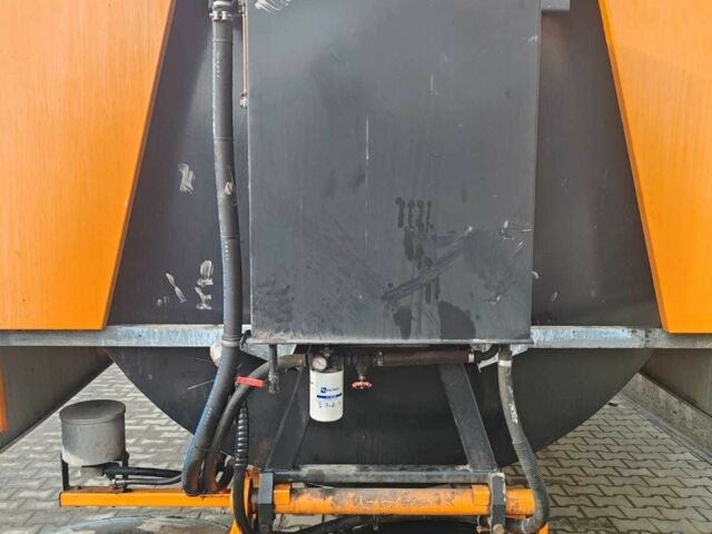 ГАЗ 3110 Волга, объемом двигателя 2.45 л и пробегом 0 тыс. км за 10500 $, фото 4 на Automoto.ua