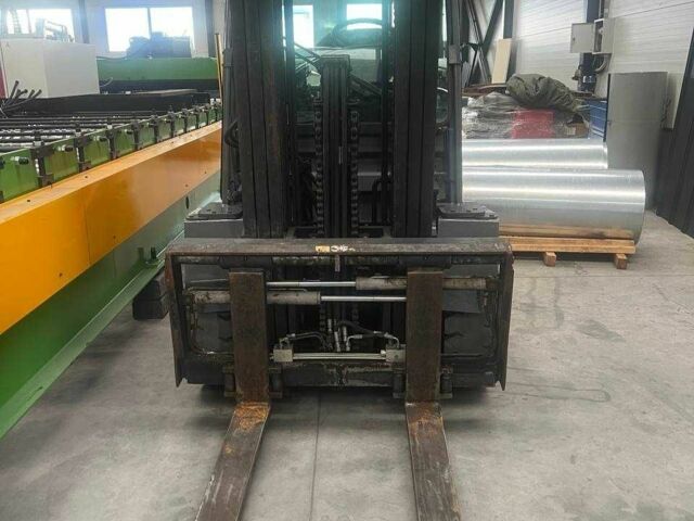 ГАЗ 3110 Волга, объемом двигателя 2.45 л и пробегом 0 тыс. км за 16942 $, фото 2 на Automoto.ua