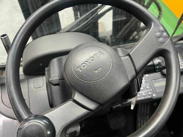 ГАЗ 3110 Волга, объемом двигателя 2.45 л и пробегом 0 тыс. км за 16942 $, фото 4 на Automoto.ua