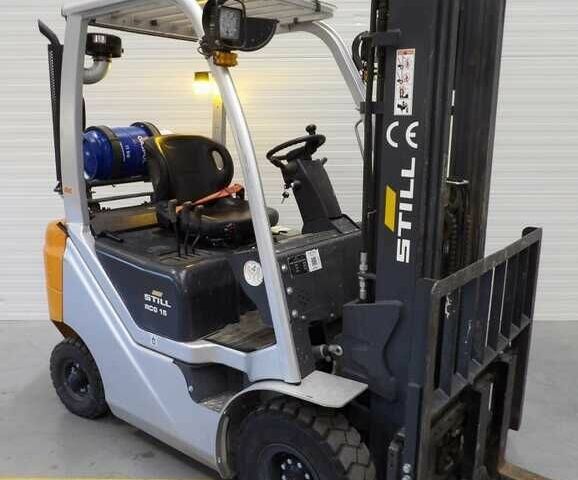 ГАЗ 3110 Волга 2014 в Киеве на Automoto.ua ГАЗ 3110 Волга, объемом двигателя 2.45 л и пробегом 0 тыс. км за 11677 $, фото 14 на Automoto.ua