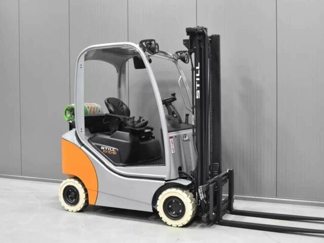 ГАЗ 3110 Волга 2014 в Киеве на Automoto.ua ГАЗ 3110 Волга, объемом двигателя 2.45 л и пробегом 0 тыс. км за 11677 $, фото 22 на Automoto.ua