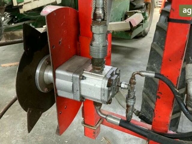 ГАЗ 3110 Волга, об'ємом двигуна 2.45 л та пробігом 0 тис. км за 116551 $, фото 7 на Automoto.ua