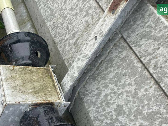 ГАЗ 3110 Волга, об'ємом двигуна 2.45 л та пробігом 0 тис. км за 10000 $, фото 7 на Automoto.ua