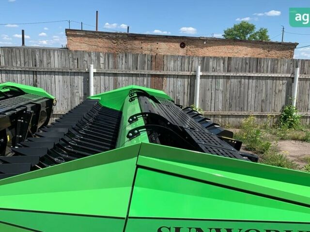 ГАЗ 3110 Волга, об'ємом двигуна 2.45 л та пробігом 0 тис. км за 17422 $, фото 2 на Automoto.ua