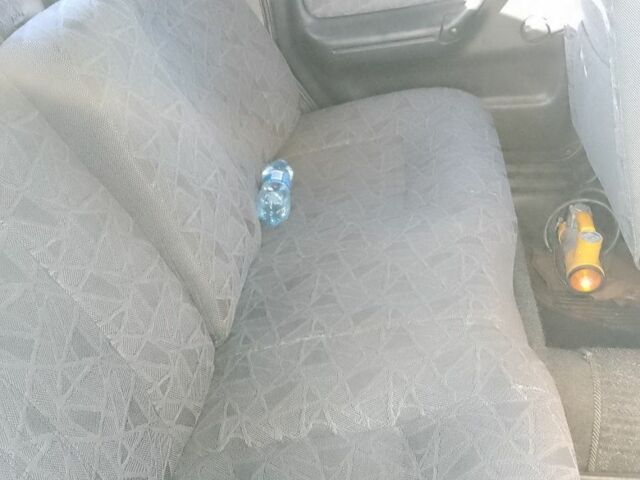 Серый ГАЗ 3110 Волга, объемом двигателя 2 л и пробегом 110 тыс. км за 2000 $, фото 3 на Automoto.ua