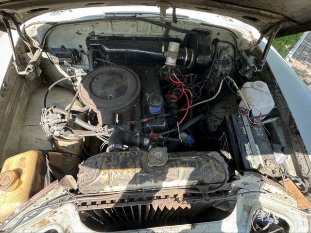 Серый ГАЗ 3110 Волга, объемом двигателя 2.5 л и пробегом 300 тыс. км за 850 $, фото 2 на Automoto.ua