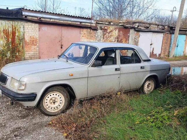 Сірий ГАЗ 3110 Волга, об'ємом двигуна 2.4 л та пробігом 200 тис. км за 1074 $, фото 4 на Automoto.ua