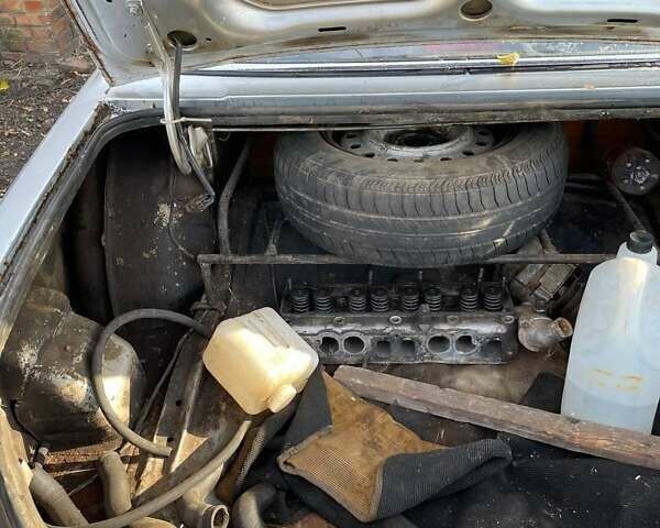 Сірий ГАЗ 3110 Волга, об'ємом двигуна 2.4 л та пробігом 168 тис. км за 800 $, фото 13 на Automoto.ua