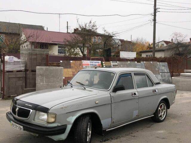 Серый ГАЗ 3110 Волга, объемом двигателя 2 л и пробегом 140 тыс. км за 800 $, фото 5 на Automoto.ua