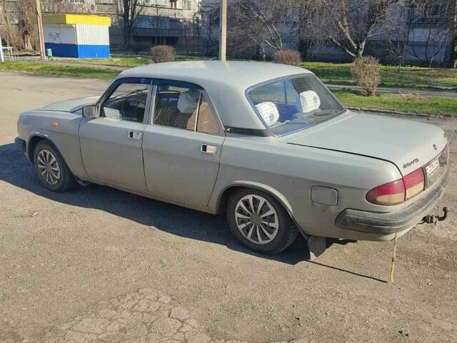 Сірий ГАЗ 3110 Волга, об'ємом двигуна 2.4 л та пробігом 200 тис. км за 1074 $, фото 3 на Automoto.ua