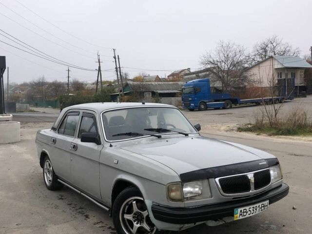Серый ГАЗ 3110 Волга, объемом двигателя 2 л и пробегом 140 тыс. км за 800 $, фото 2 на Automoto.ua